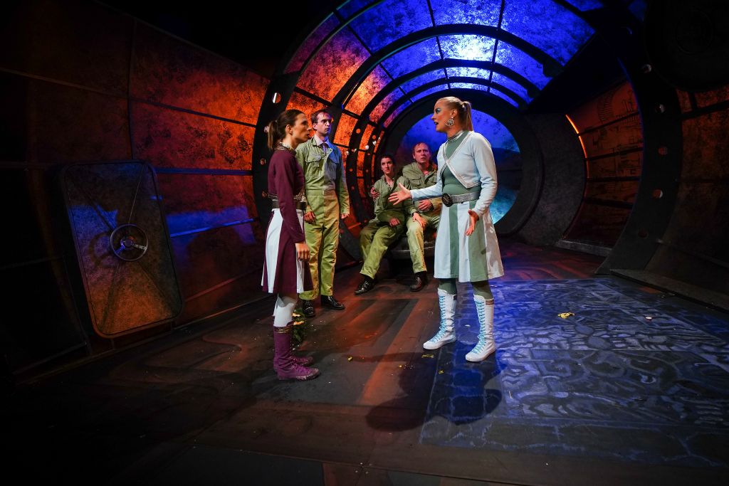 J. Verne/A. Großgasteiger - Regie: A. Großgasteiger - Werftpark Kiel - Junges Theater - Photos © O. Struck